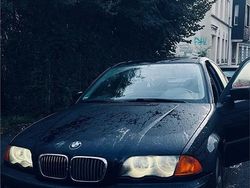 Blau Gebraucht 1999 BMW 320 Limousine | 3.200 € (Guter Preis)