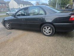 Schwarz Gebraucht 2000 Opel Omega Limousine | 1.800 € (Guter Preis)