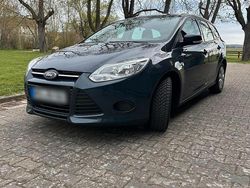 Grau Gebraucht 2014 Ford Focus Kombi | 3.750 € (Fairer Preis)