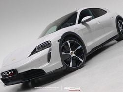 Grau Gebraucht 2022 Porsche Taycan Cross Turismo Limousine | 54.999 € (Guter Preis)