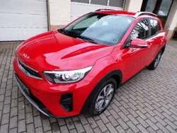 (beg) signalrot met. Neu 2024 Kia Stonic Vision SUV | 22.900 € (Fairer Preis)