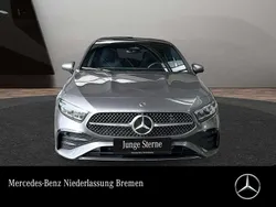 Grau Gebraucht 2024 Mercedes A220 Advanced Plus Limousine | 34.290 € (Guter Preis)