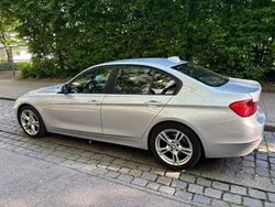 Silber Gebraucht 2014 BMW 318 Sport Line Limousine | 11.299 € (Fairer Preis)