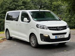 Weiß Gebraucht 2020 Opel Zafira Life Van / Kleinbus | 22.999 € (Superpreis)