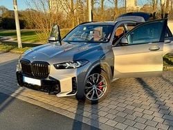 Grau Gebraucht 2024 BMW X5 SUV | 80.000 € (Guter Preis)