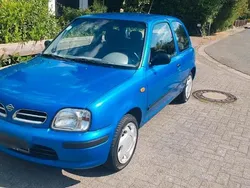 Blau Gebraucht 1999 Nissan Micra Kleinwagen | 800 €