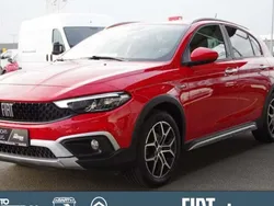 Rot Gebraucht 2022 Fiat Tipo Limousine | 17.990 € (Guter Preis)