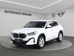 Alpinweiß uni Neu 2025 BMW iX2 Shadowline SUV | 41.899 € (Guter Preis)
