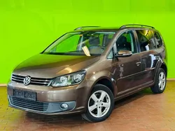 Braun Gebraucht 2013 VW Touran Van / Kleinbus | 3.990 € (Fairer Preis)