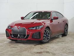 Fire red metallic Gebraucht 2025 BMW i4 M Sport Limousine | 49.790 € (Fairer Preis)