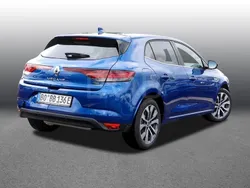 Blau Gebraucht 2023 Renault Mégane IV Techno Limousine | 21.948 € (Fairer Preis)