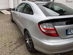 Silber Gebraucht 2006 Mercedes C180 Edition Coupé | 4.999 € (Fairer Preis)