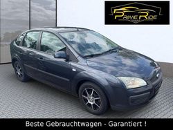 Grau Gebraucht 2007 Ford Focus Fun X Limousine | 1.980 € (Fairer Preis)
