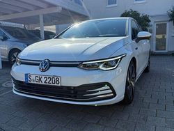 Weiß Gebraucht 2022 VW Golf VIII Style Limousine | 24.500 € (Superpreis)
