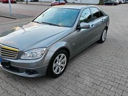 Silber Gebraucht 2010 Mercedes C180 Limousine | 6.300 €