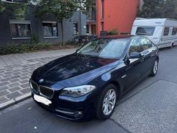 Blau Gebraucht 2010 BMW 525 Limousine | 9.700 € (Guter Preis)