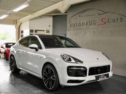 Weiß Gebraucht 2022 Porsche Cayenne Sport SUV | 74.950 € (Etwas zu teuer)