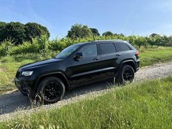 Schwarz Gebraucht 2016 Jeep Grand Cherokee SUV | 23.999 € (Fairer Preis)