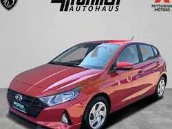 Rot Gebraucht 2023 Hyundai i20 Select Limousine | 15.490 € (Fairer Preis)