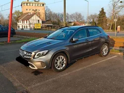 Silber Gebraucht 2018 Mercedes GLA220 SUV | 17.300 € (Fairer Preis)