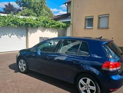 Blau Gebraucht 2011 VW Golf VI Team Kleinwagen | 5.900 € (Guter Preis)