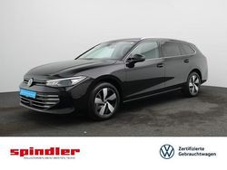 Schwarz (grenadillschwarz metallic) Gebraucht 2024 VW Passat Business Kombi | 37.981 € (Guter Preis)