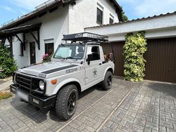 Grau Gebraucht 1988 Suzuki Samurai SUV | 14.850 €