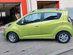 Grün Gebraucht 2011 Chevrolet Spark Kleinwagen | 2.900 € (Fairer Preis)