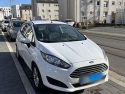 Weiß Gebraucht 2014 Ford Fiesta SYNC Edition Kleinwagen | 5.000 € (Guter Preis)