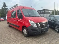 Bright red Gebraucht 2020 Nissan NV400 Van | 20.980 € (Fairer Preis)