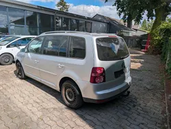 Grau Gebraucht 2009 VW Touran Van / Kleinbus | 1.500 € (Superpreis)