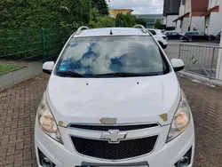 Weiß Gebraucht 2012 Chevrolet Spark Kleinwagen | 1.500 €