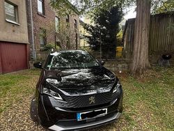 Schwarz Gebraucht 2021 Peugeot 3008 GT SUV | 25.000 € (Teuer)