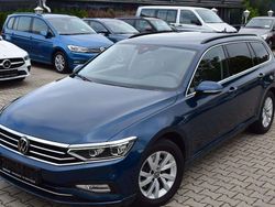 Blau Gebraucht 2023 VW Passat Business Kombi | 26.591 € (Fairer Preis)