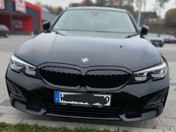 Schwarz Gebraucht 2019 BMW 320 Sport Line Limousine | 24.499 € (Fairer Preis)