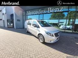 Silber Gebraucht 2022 Mercedes Vito Van / Kleinbus | 33.308 € (Fairer Preis)