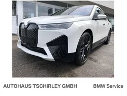 Weiß Gebraucht 2022 BMW iX Sport Line SUV | 44.990 € (Superpreis)