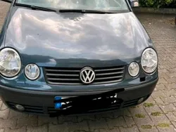 Grau Gebraucht 2001 VW Polo Kleinwagen | 600 € (Guter Preis)
