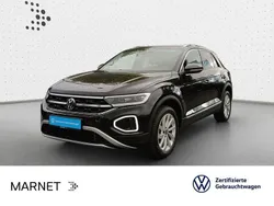Deep black perleffekt Gebraucht 2024 VW T-Roc Style SUV | 28.790 € (Guter Preis)