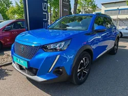 Blau/typ aussenverkleidung met Gebraucht 2021 Peugeot e-2008 Allure SUV | 15.990 € (Guter Preis)