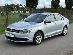 Silber Gebraucht 2011 VW Jetta Limousine | 8.900 € (Etwas zu teuer)