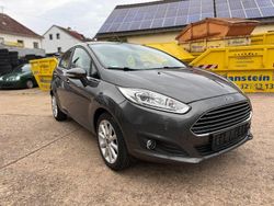 Grau Gebraucht 2016 Ford Fiesta Titanium Kleinwagen | 6.600 € (Fairer Preis)