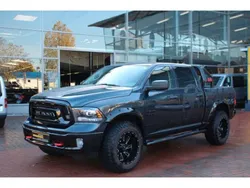 Schwarz (metallic) Gebraucht 2020 Dodge Ram Abholung | 38.900 € (Etwas zu teuer)