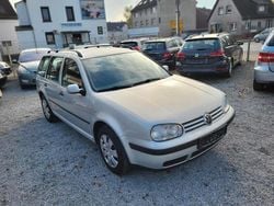 Satinsilber metallic Gebraucht 1999 VW Golf IV Comfortline Kombi | 1.299 € (Guter Preis)
