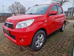 Rot Gebraucht 2010 Daihatsu Terios SUV | 6.600 € (Etwas zu teuer)