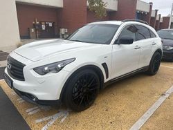 Weiß Gebraucht 2016 Infiniti QX70 SUV | 20.900 € (Fairer Preis)