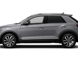 Indiumgrau metallic Neu 2025 VW T-Roc Style SUV | 33.316 € (Superpreis)