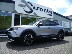 Kontrast grau/quarz silber (metallic) Gebraucht 2021 Opel Mokka Ultimate SUV | 20.200 € (Etwas zu teuer)