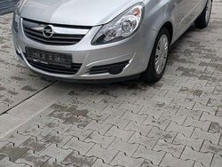 Silber Gebraucht 2007 Opel Corsa Cosmo Limousine | 3.500 € (Fairer Preis)