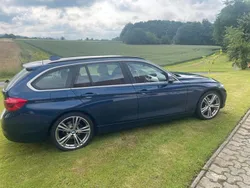 Blau Gebraucht 2015 BMW 320 Kombi | 14.200 € (Fairer Preis)